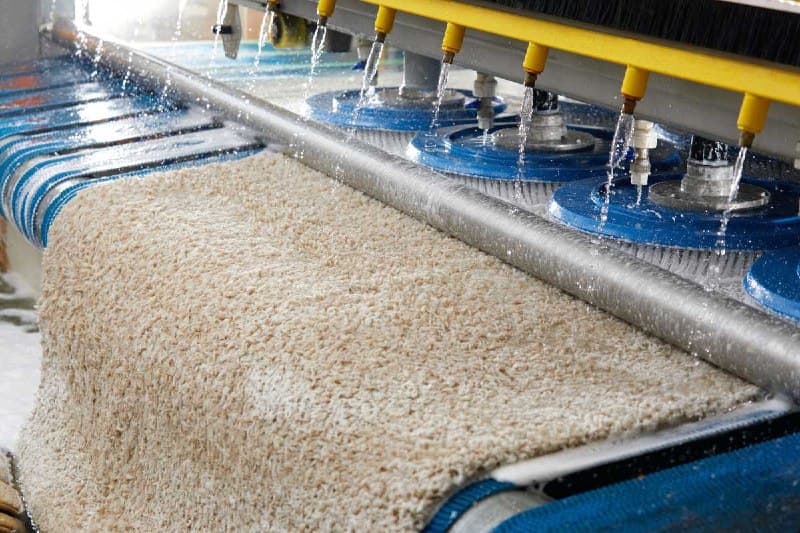 Professionele tapijtreiniging in onze eigen wasserij - Kleda vloerkleed reinigen